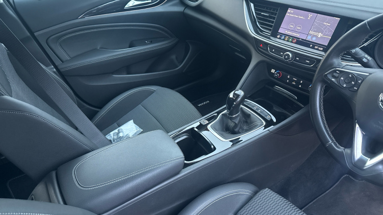 Vauxhall Insignia 1.6 Turbo D [136] Tech Line Nav 5dr Diesel Hatchback